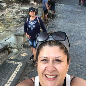 Meet your Posher, Paula